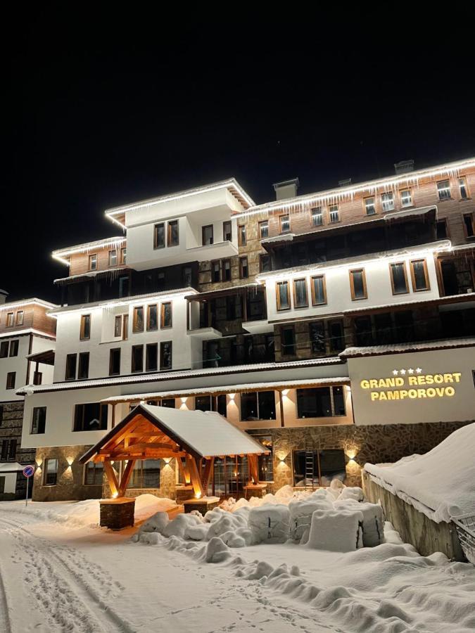 Cozy Apartment B35 In Grand Resort Pamporovo Ngoại thất bức ảnh